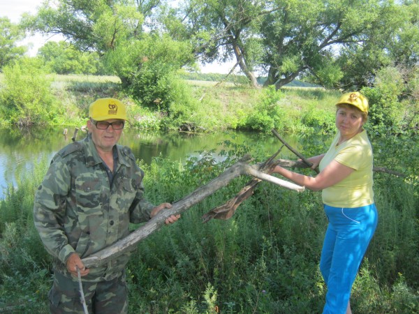 Погода в романовке саратовской. Река Саратовской области Романовского района. РП Романовка Саратовской области. Река карай в Романовке Саратовская область Романовский район. Есиков Олег Романовка Саратовская обл.